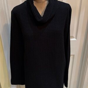 FOCUS BLACK WAFFLE THERMAL COWL NECK PULLOVER TOP